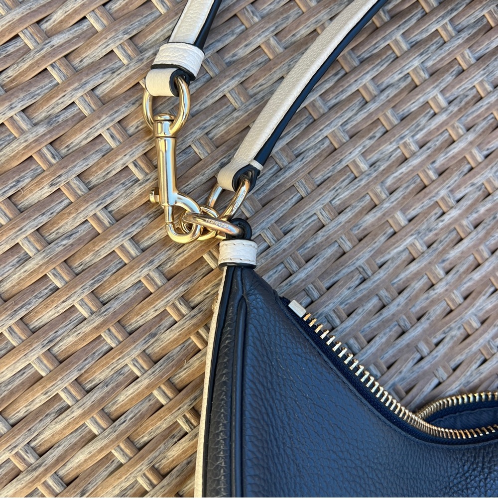 Coach Harley East West Hobo Navy Blue Ivory Leather Shoulder & Crossbody Bag - Picture 2 of 11